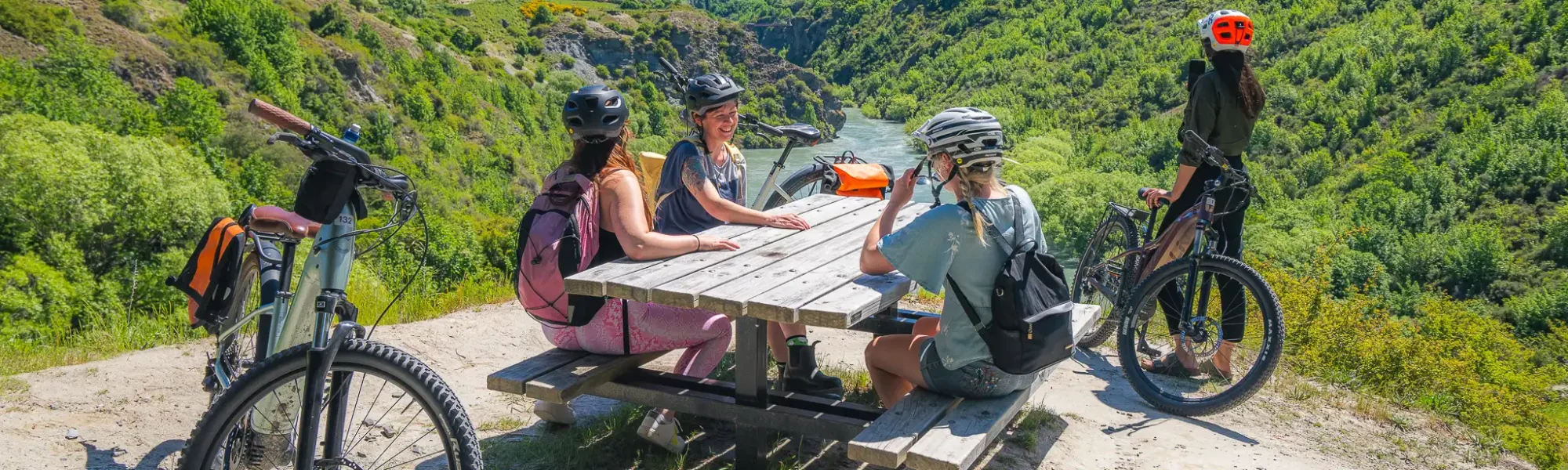 Bike from Arrowtown to the Wineries